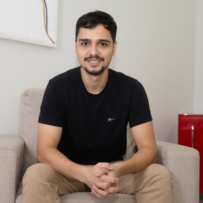 Foto de Saymon Alves, psicólogo infantil
